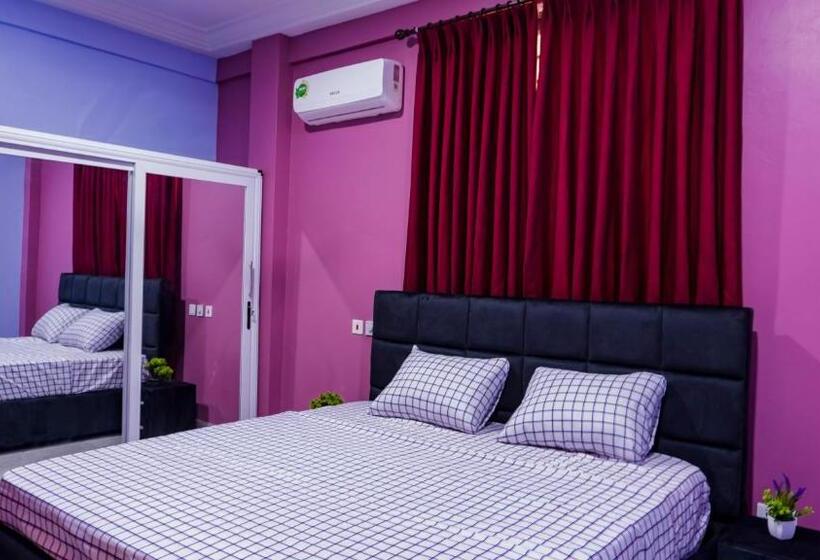 آپارتمان لوکس 2 خوابه, Opheboat Villa And Cuisine Services