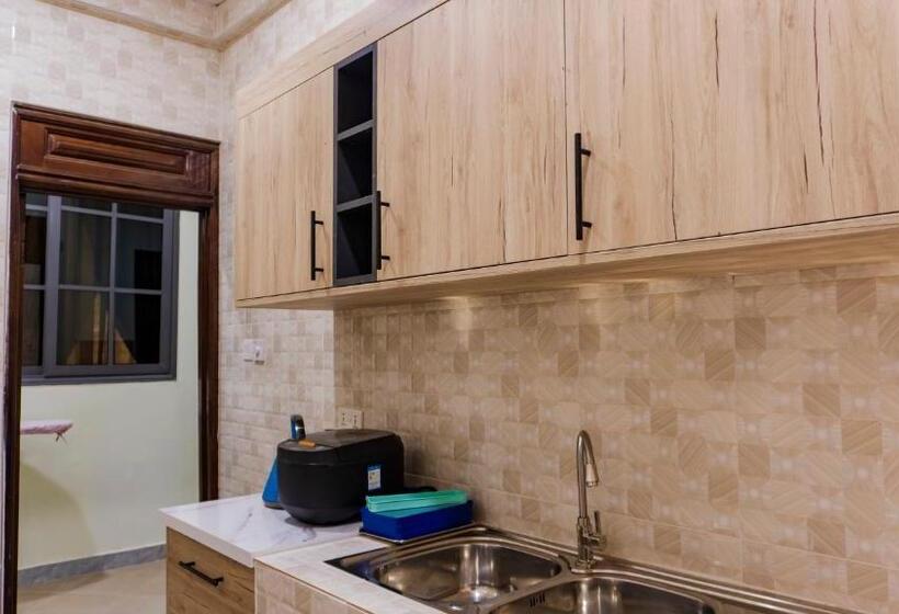 آپارتمان لوکس 2 خوابه, Opheboat Villa And Cuisine Services