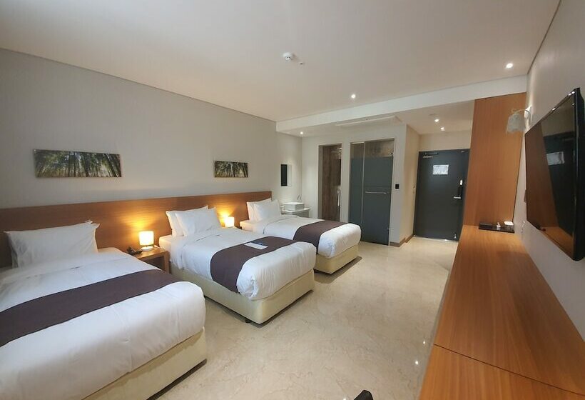 اتاق لوکس سه تخته, Benikea Hotel Yangsan