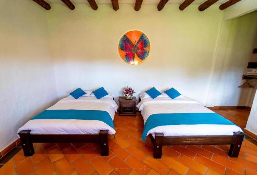 اتاق سوپریور, Estorake San Agustin Huila