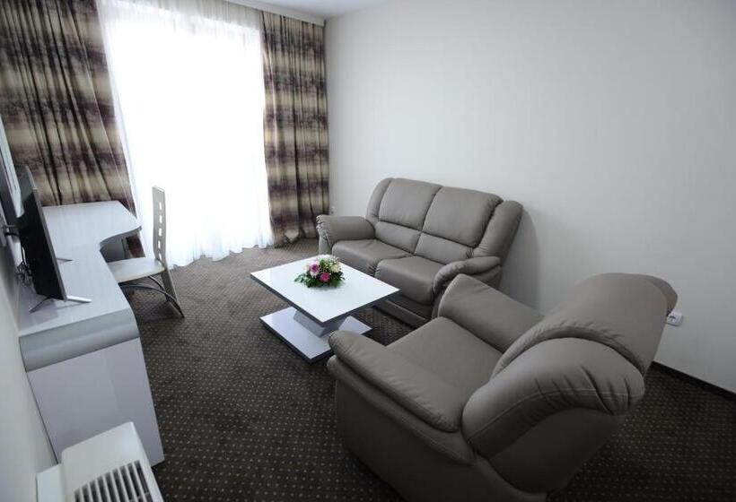 سوییت, Garni Hotel Hollywoodland Wellness & Aquapark