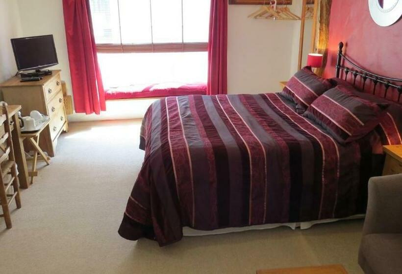 Номер Deluxe, The Boat House Bed And Breakfast