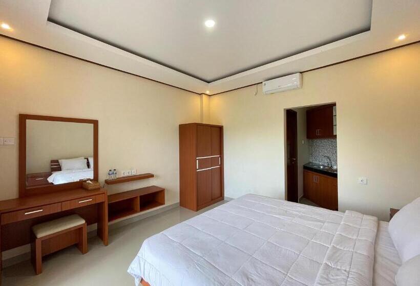 Номер Стандарт, Mangbo House