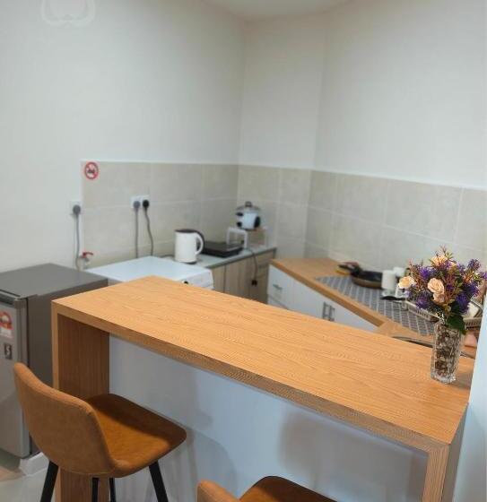 Студия Стандарт Вид на Море, Studio Room With Balcony Seaview At The Shore Kk By Clover Home