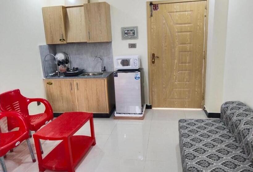 آپارتمان 1 خوابه با تراس, Murree Oaks Apartments