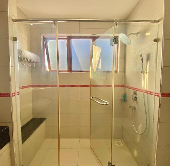 آپارتمان 1 خوابه با چشم‌انداز دریا, Townhouse Bha603