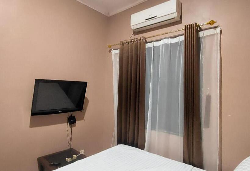 Номер Superior, Sr Residence Near Mall Ciputra Cibubur Mitra Reddoorz