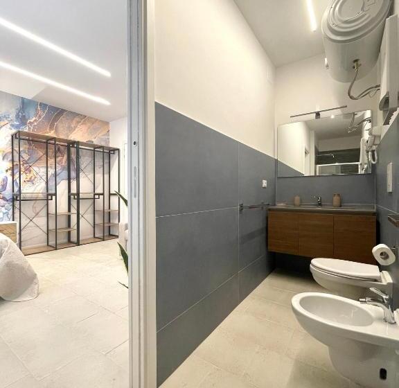 اتاق استاندارد چهار تخته, Barirooms   Murat Suites