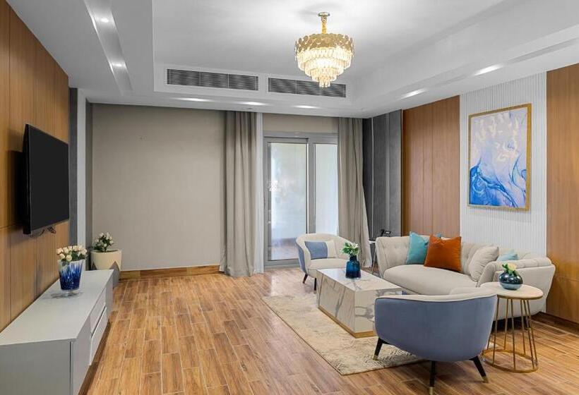 3 Bedroom Duplex Apartment, Crystal Lotus Luxury Palace   By Pickalbatros