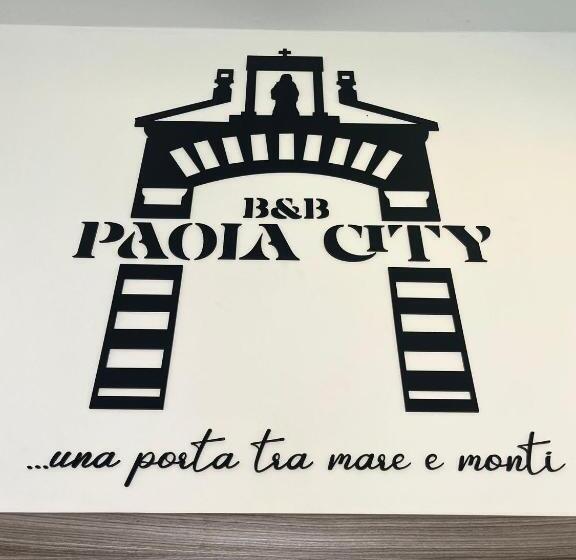 اتاق استاندارد, B&b Paola City