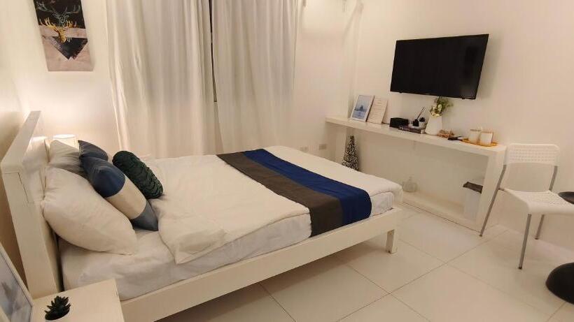 스탠다드 룸 산 전망, Casa Luna Guesthouse Tagaytay