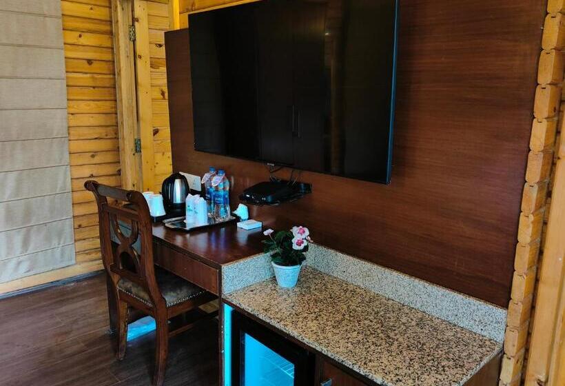 수피리어 룸, Kasauli Hills Resort