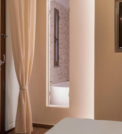 Люкс Повышенной Комфортности, La Maison Chic
