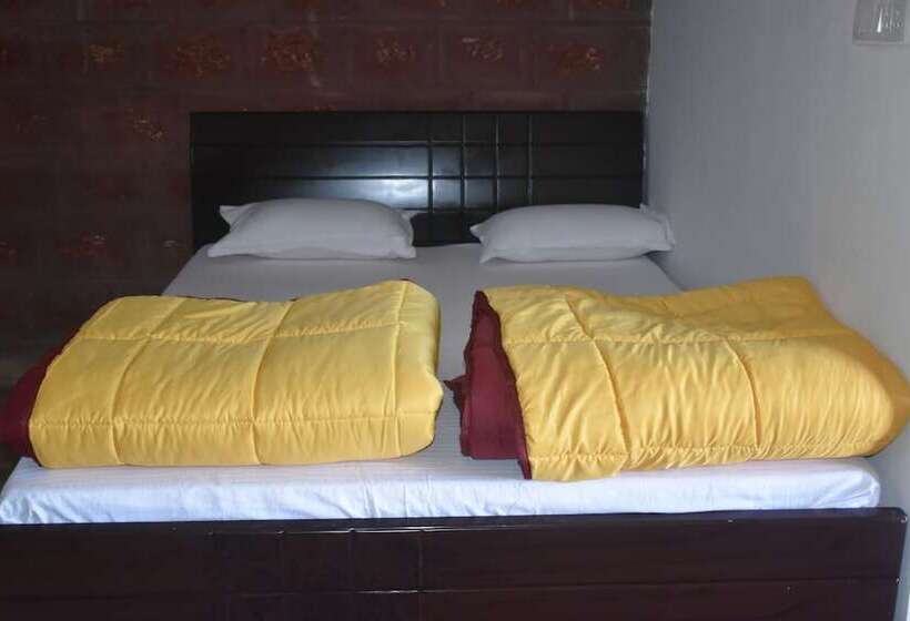 标准间, Neervana Resort