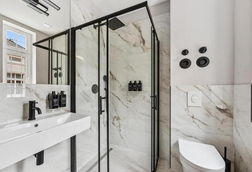 Апартаменты Deluxe 2 Спальни, Residenz Hugo