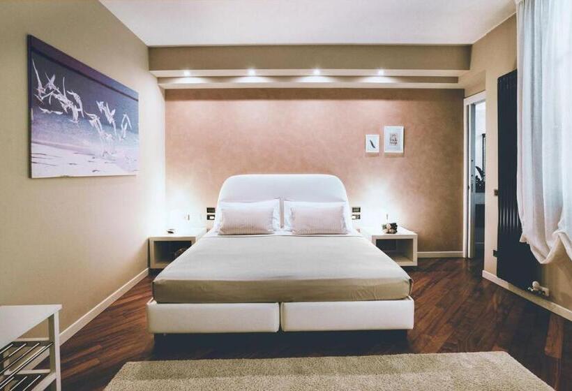 سوییت جونیور, Era Destino B&b