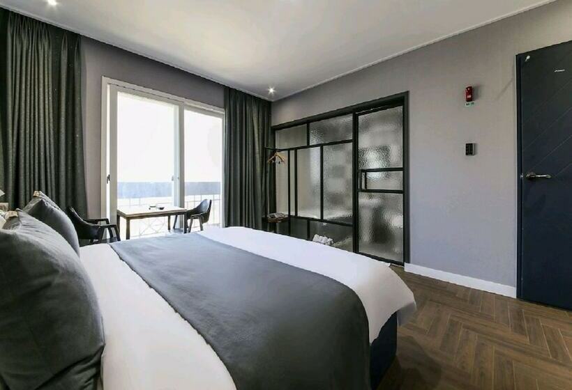 Номер Стандарт, Brown Dot Hotel Jinhae