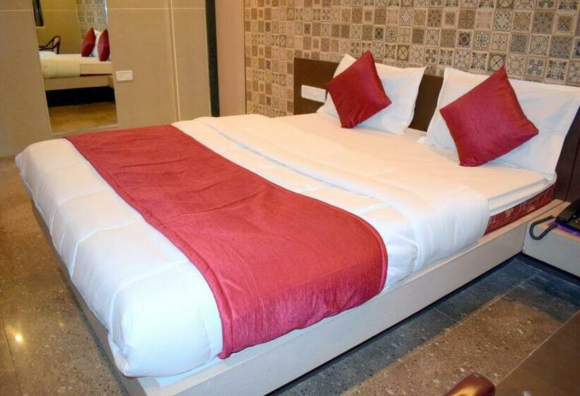 Номер Deluxe, Kansar Palace