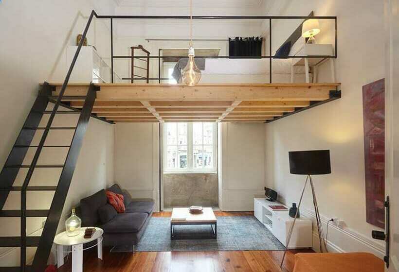 اتاق استاندارد با سرویس بهداشتی مشترک, The Passenger Hostel