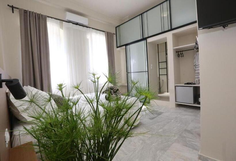 Полулюкс Повышенной Комфортности, Oiko Mini Suites