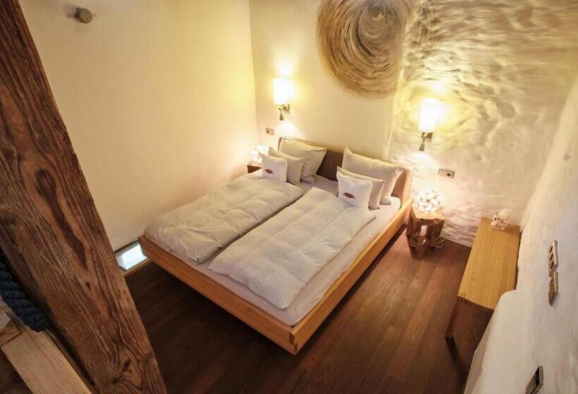 Люкс, Turmhotel Zum Erasmus