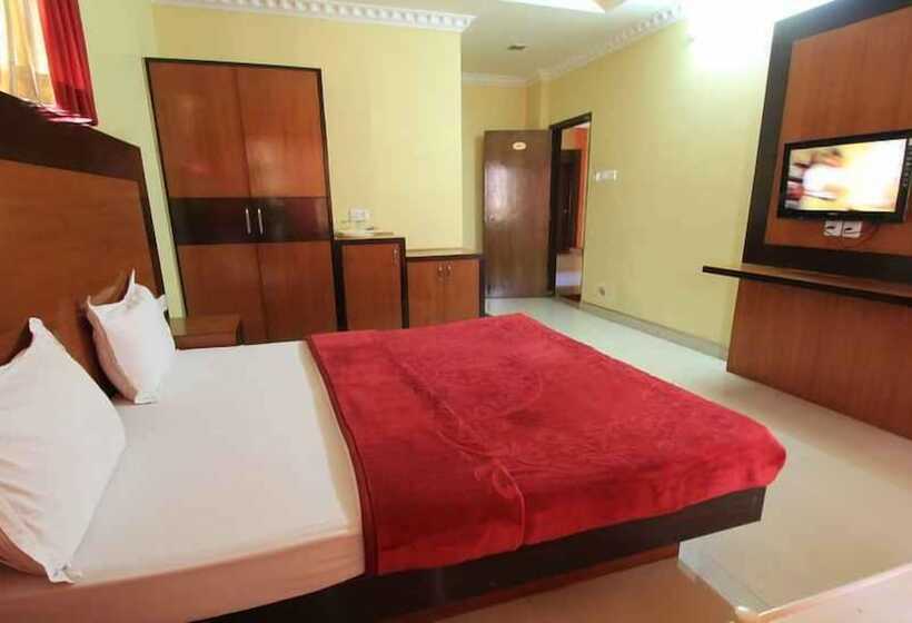 Deluxe Szoba, Megha Residency
