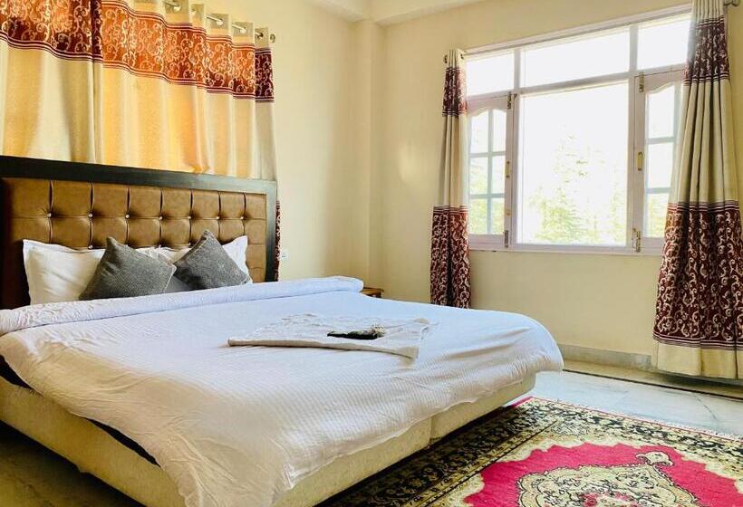 חדר משפחתי נוף להרים, Sai Cottage Shimla