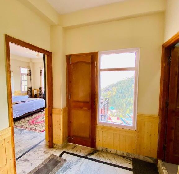 חדר סופריור עם נוף להרים, Sai Cottage Shimla