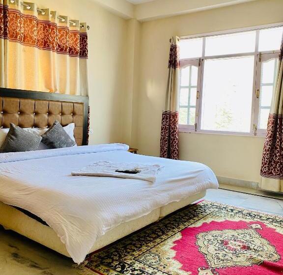חדר משפחתי נוף להרים, Sai Cottage Shimla