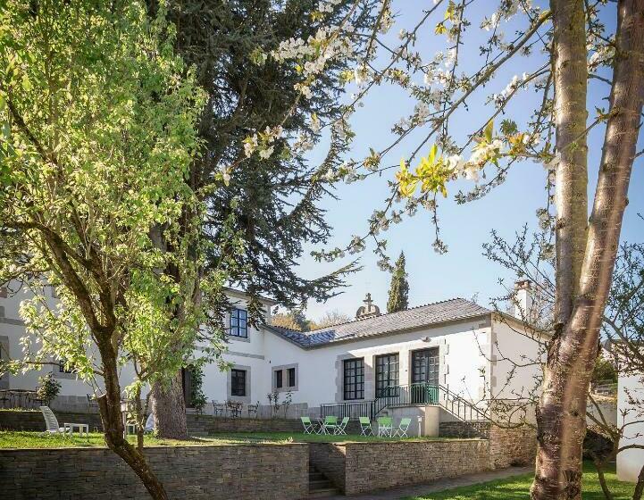 سوییت با چشم‌انداز باغ, Pazo De Berbetoros