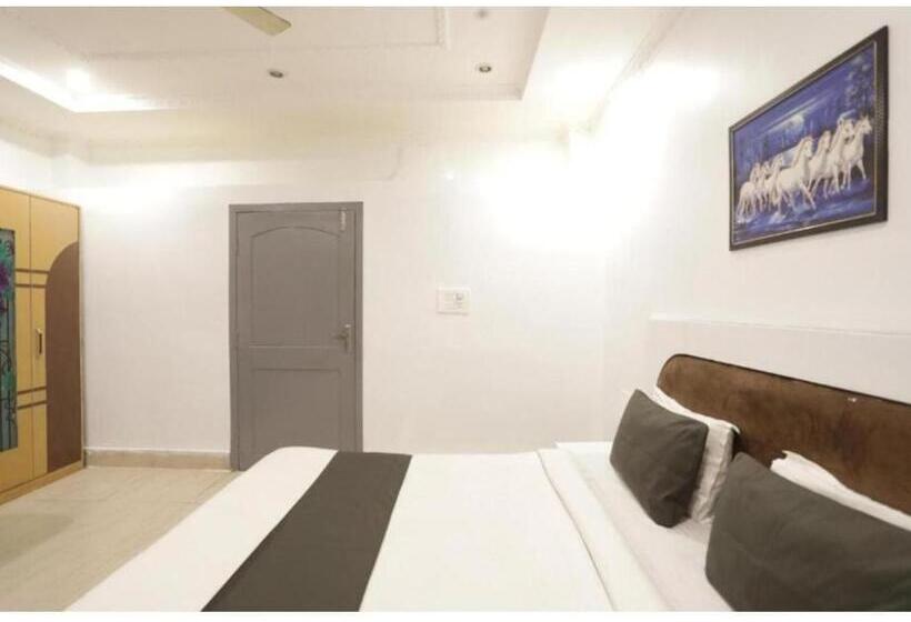Номер Deluxe, Day S Inn Luxury Stay Near Care Hospital In Budget Friendly Price Best Seller