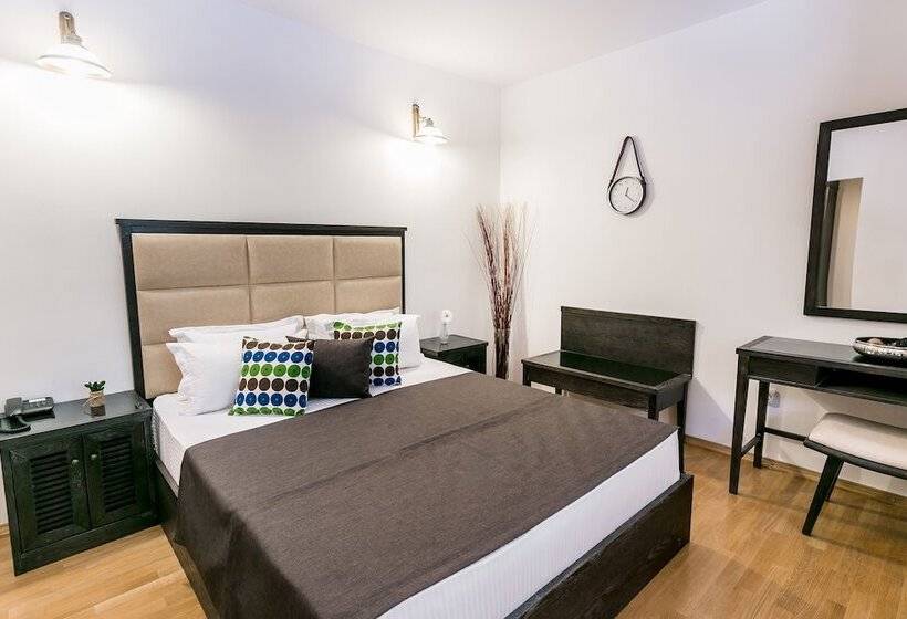 سوییت, Boutique Hotel Kredo