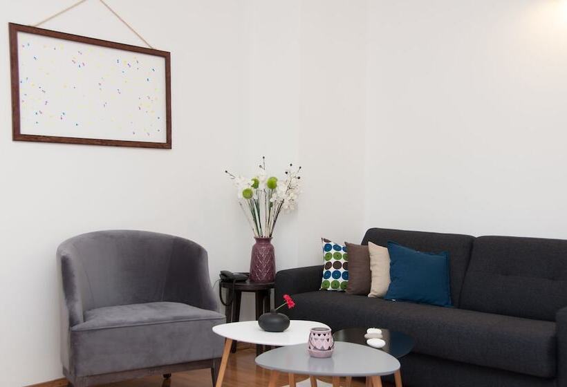 سوییت, Boutique Hotel Kredo