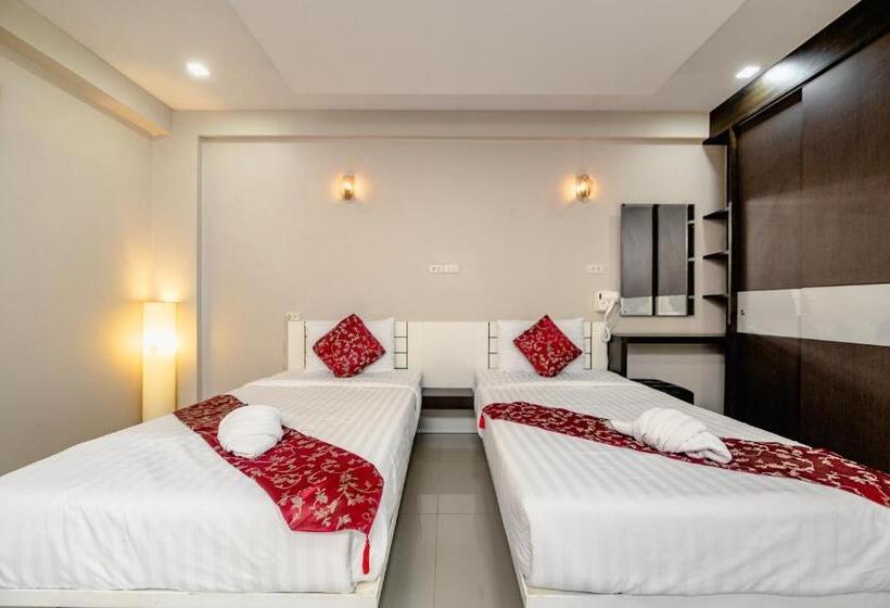 اتاق لوکس, Gold Airport Suites