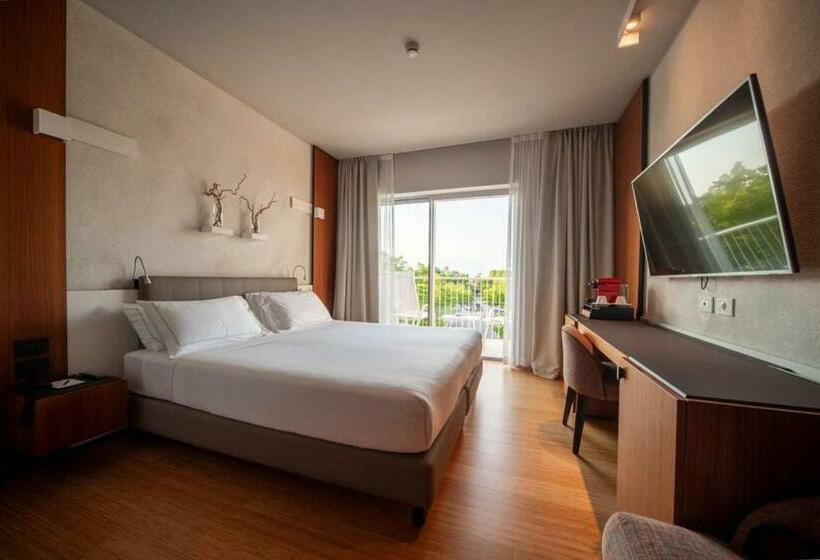 Номер Deluxe с Балконом, Ocelle Thermae&spa