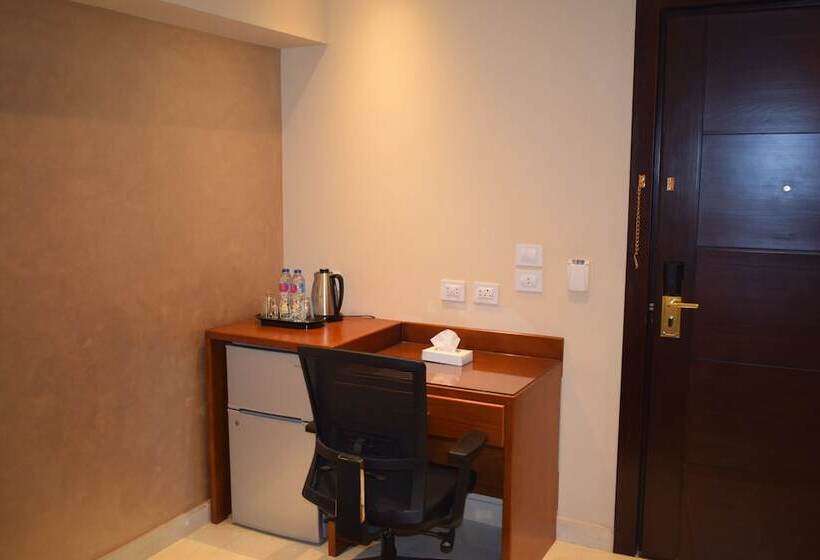 Suite Deluxe, Omar El Khayam Al Minya