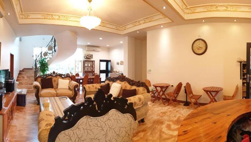 سوییت خانوادگی, Beauty Monroe B&b 可包棟 150吋投影 唱歌 夏日玩水 烤肉 電動麻將