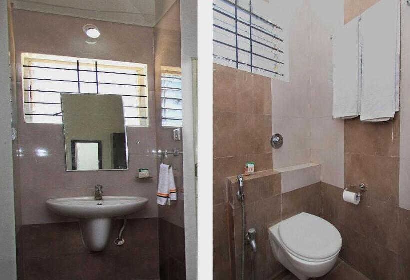 Camera Tripla Deluxe, Oyo Rooms Bidadi