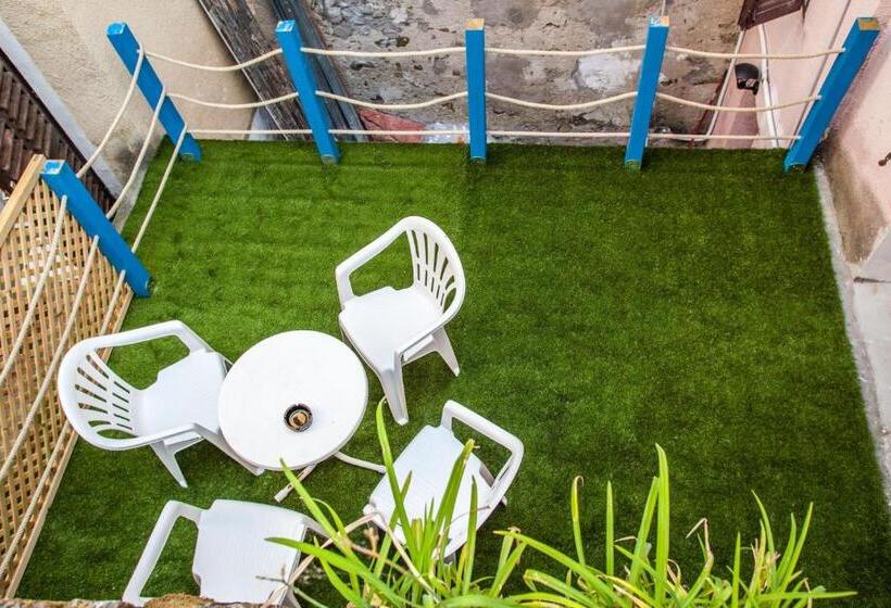 اتاق استاندارد چهار تخته, Hostel Adriatic Piran
