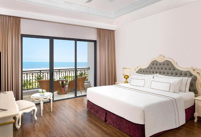 اتاق لوکس با چشم‌انداز دریا, Melia Vinpearl Cua Hoi Beach Resort