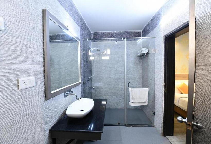 Quarto Deluxe, Jataka Inn