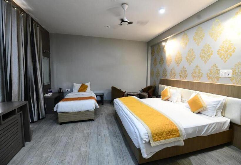 Quarto Deluxe, Jataka Inn