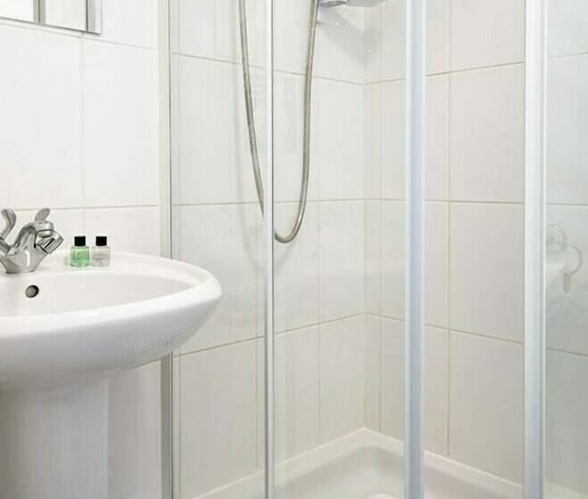 Номер Economy, Royal Ashton Townhouse   Taunton