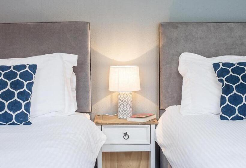 Номер Economy, Royal Ashton Townhouse   Taunton