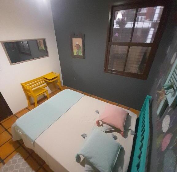 Quarto Economy, Katsbarnea Hostel