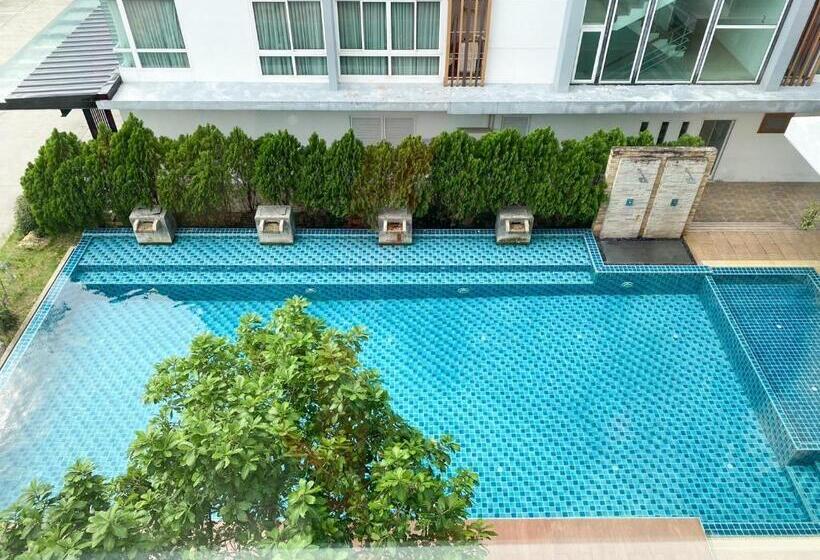 سوییت جونیور, Hinoki Hotel   Onsen Chiang Mai