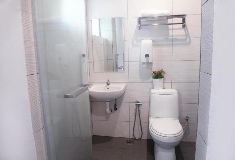 آپارتمان لوکس 1 خوابه, Brezza Hotel Sitiawan