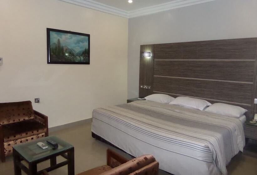 Deluxe Suite, Parkview Hotel Abuja