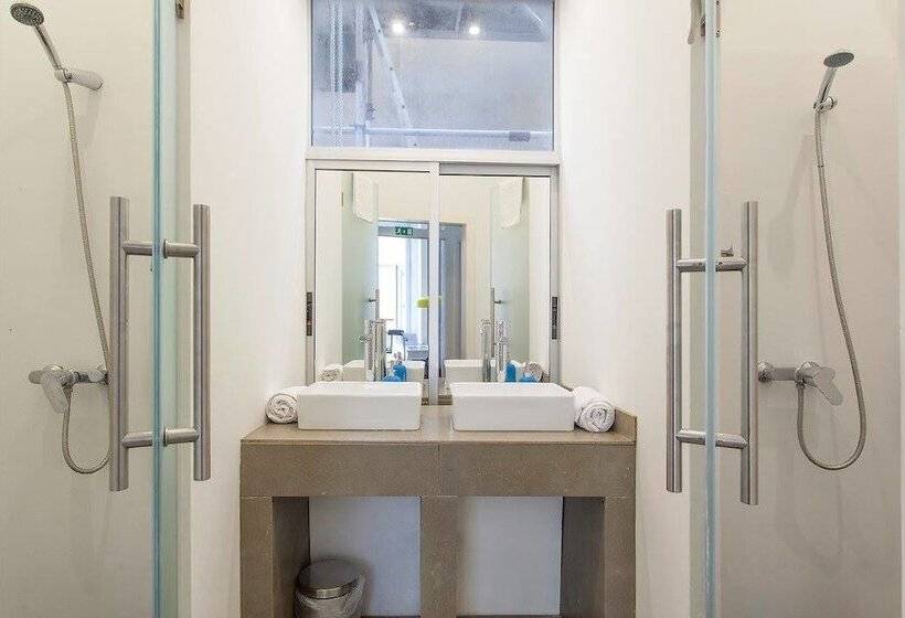 غرفة قياسية حمام مشترك, 5 Sins Chiado Hostel