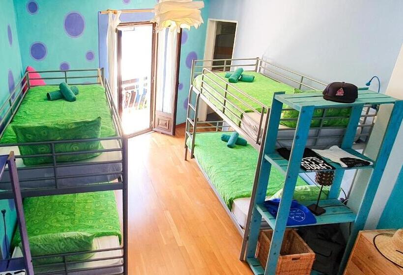 디럭스 룸, Ericeira Surf Camp